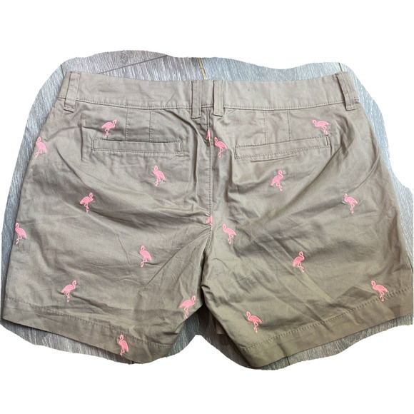 Old Navy Pink Flamingo Chino Shorts Tan & Pink embroidery ladies size 4 preppy - Picture 6 of 9